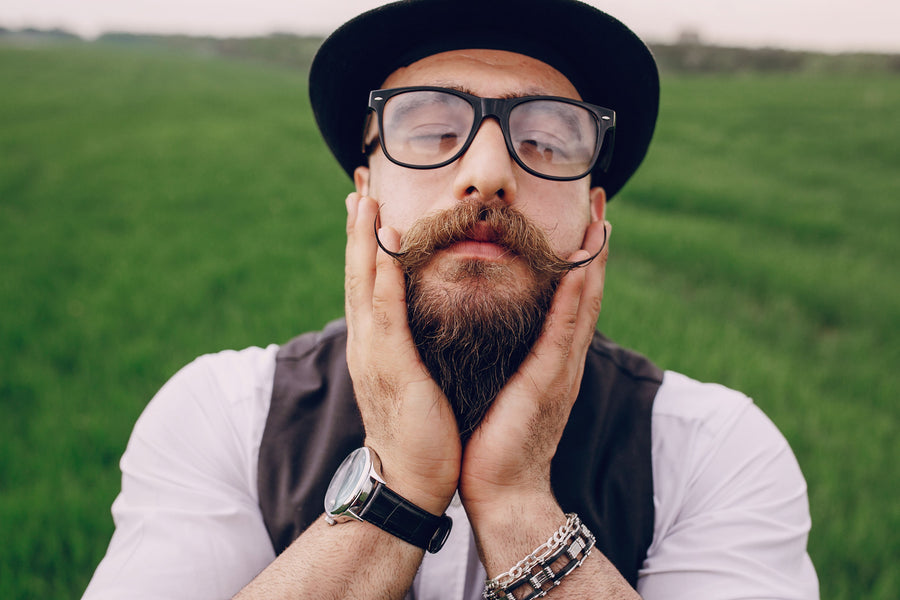 How To Stop Beard Dandruff Forever